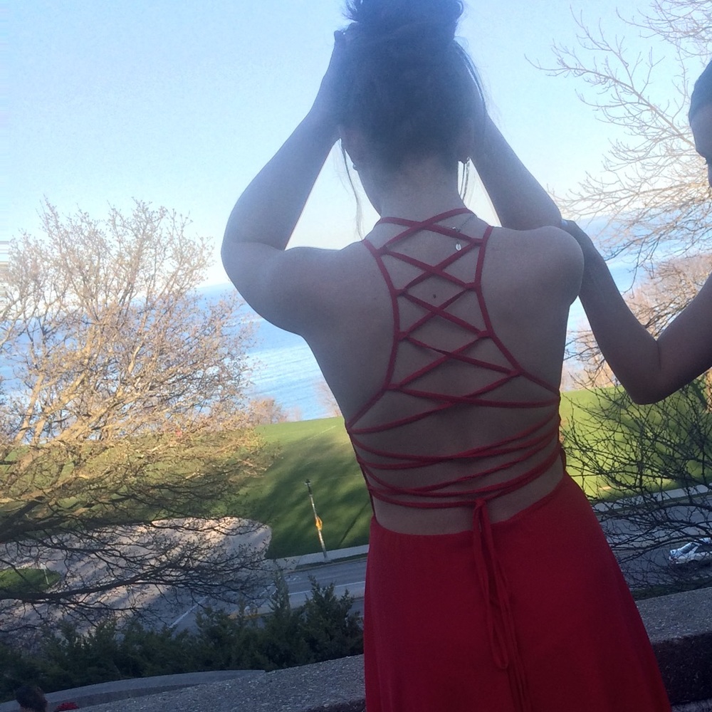 strappy to be here red gown